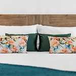 아파트 Geres Villas 제어스