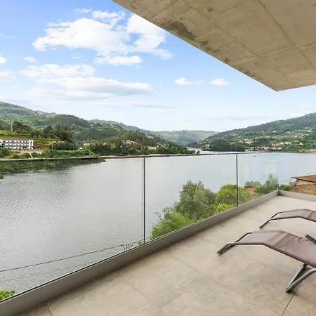 Geres Villas Lägenhet *