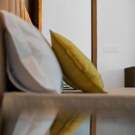Lägenhet Geres Villas *