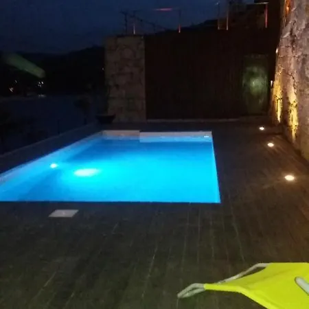 Апартаменты Geres Villas Герес