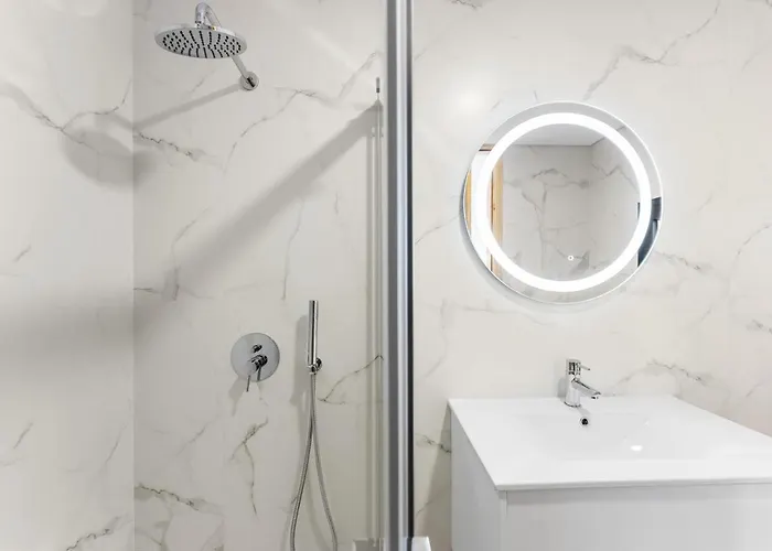 아파트 Geres Villas 제어스